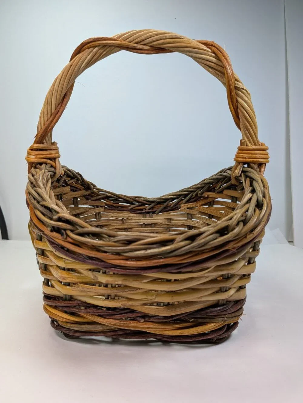 Vintage Fall Harvest Woven Basket Pumpkins Cornucopia Decor Overhead Handle